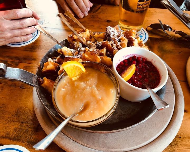 Kaiserschmarrn-Alm